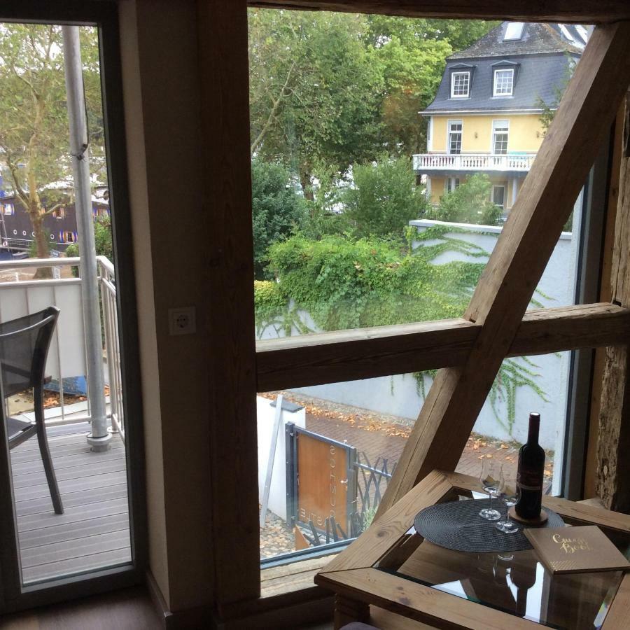 Appartamento Schmuckkaestle Am Hafen Wiesbaden Esterno foto