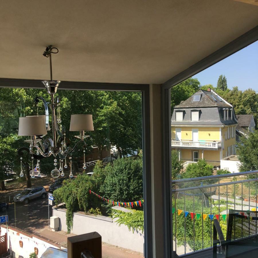 Appartamento Schmuckkaestle Am Hafen Wiesbaden Esterno foto