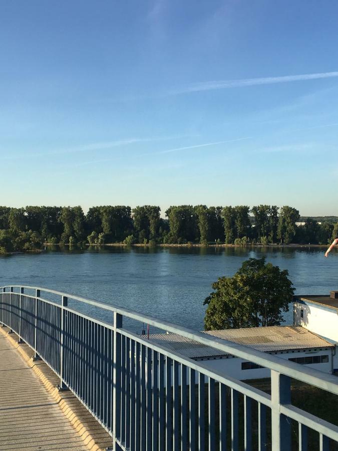 Appartamento Schmuckkaestle Am Hafen Wiesbaden Esterno foto