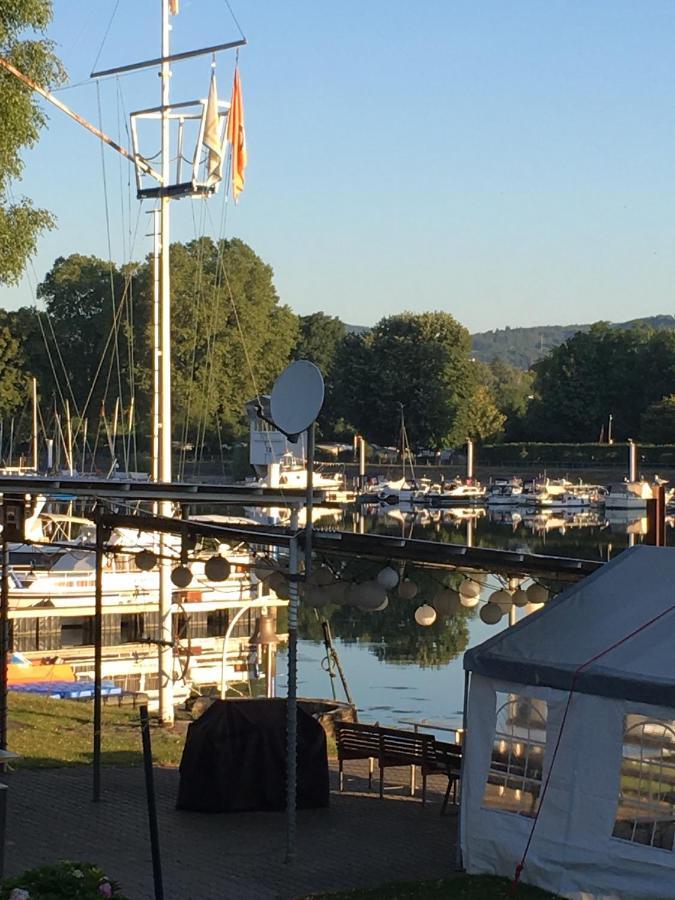 Appartamento Schmuckkaestle Am Hafen Wiesbaden Esterno foto